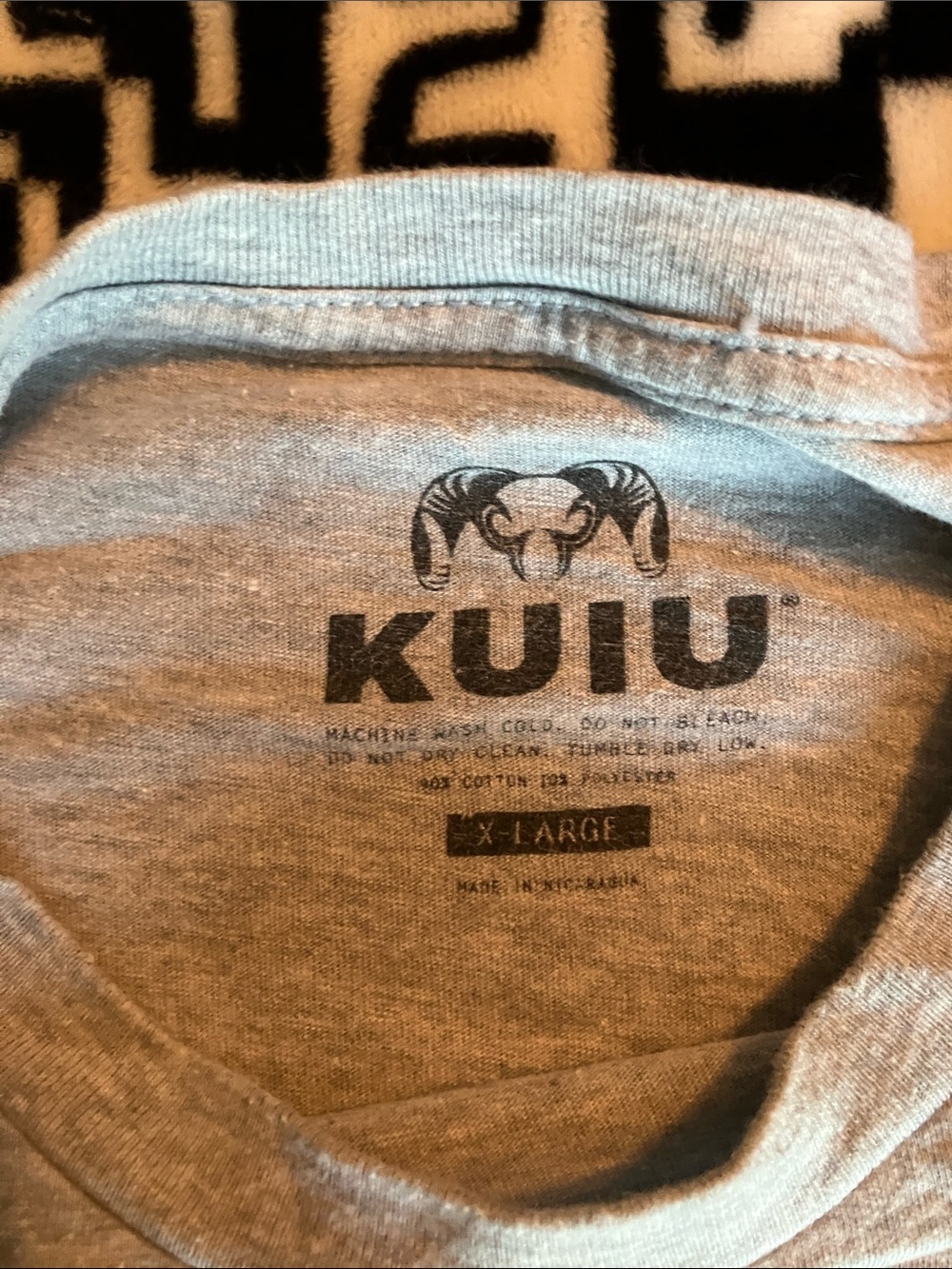 KUIU  Light Gray Ultralight Hunting Logo Tee - Picture 2 of 3